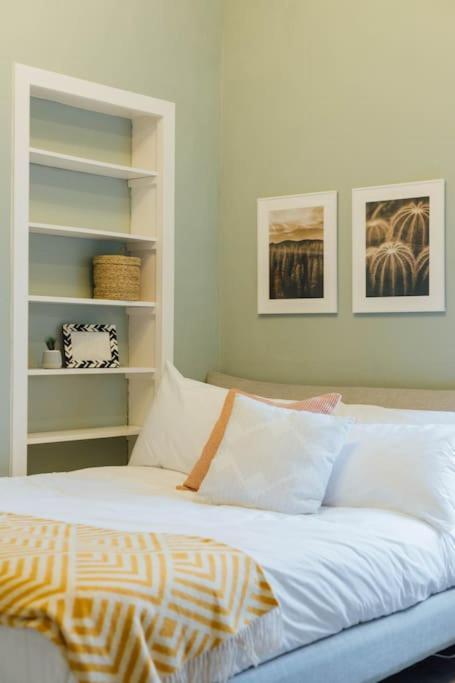 Stylish Stirling Apartment - Free Parking Extérieur photo